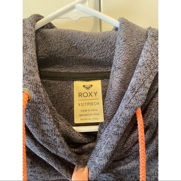 Roxy snowboarding fleece hoodie size XS - Picture 3 of 5